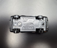 Load image into Gallery viewer, Hot Wheels 2022 '62 Ford Mustang Concept Gloss Black Ford Mustang 5 Pack Exclusive