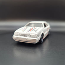 Load image into Gallery viewer, Hot Wheels 2022 '92 Ford Mustang Matte White Ford Mustang 5 Pack Exclusive
