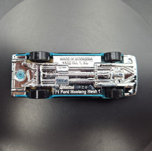 Load image into Gallery viewer, Hot Wheels 2022 '71 Mustang Mach 1 Aqua Ford Mustang 5 Pack Exclusive