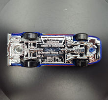 Load image into Gallery viewer, Hot Wheels 2022 '70 Plymouth Superbird Race Team Blue HW Race Team 5 Pack Exclusive