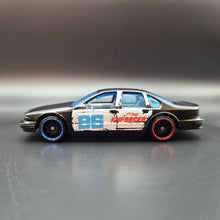 Load image into Gallery viewer, Hot Wheels 2022 '96 Chevrolet Impala SS Black Demo Destruction 5 Pack Exclusive