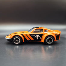 Load image into Gallery viewer, Hot Wheels 2023 Nissan Fairlady Z Orange Nissan 5 Pack Exclusive