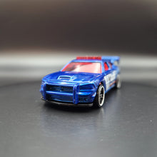 Load image into Gallery viewer, Hot Wheels 2016 Dodge Charger Drift Blue Police Pursuit 5-Pack Loose