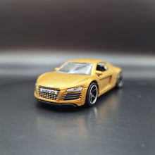 Load image into Gallery viewer, Matchbox 2019 (2007) Audi R8 Gold Auto Bahn Express Pack Loose
