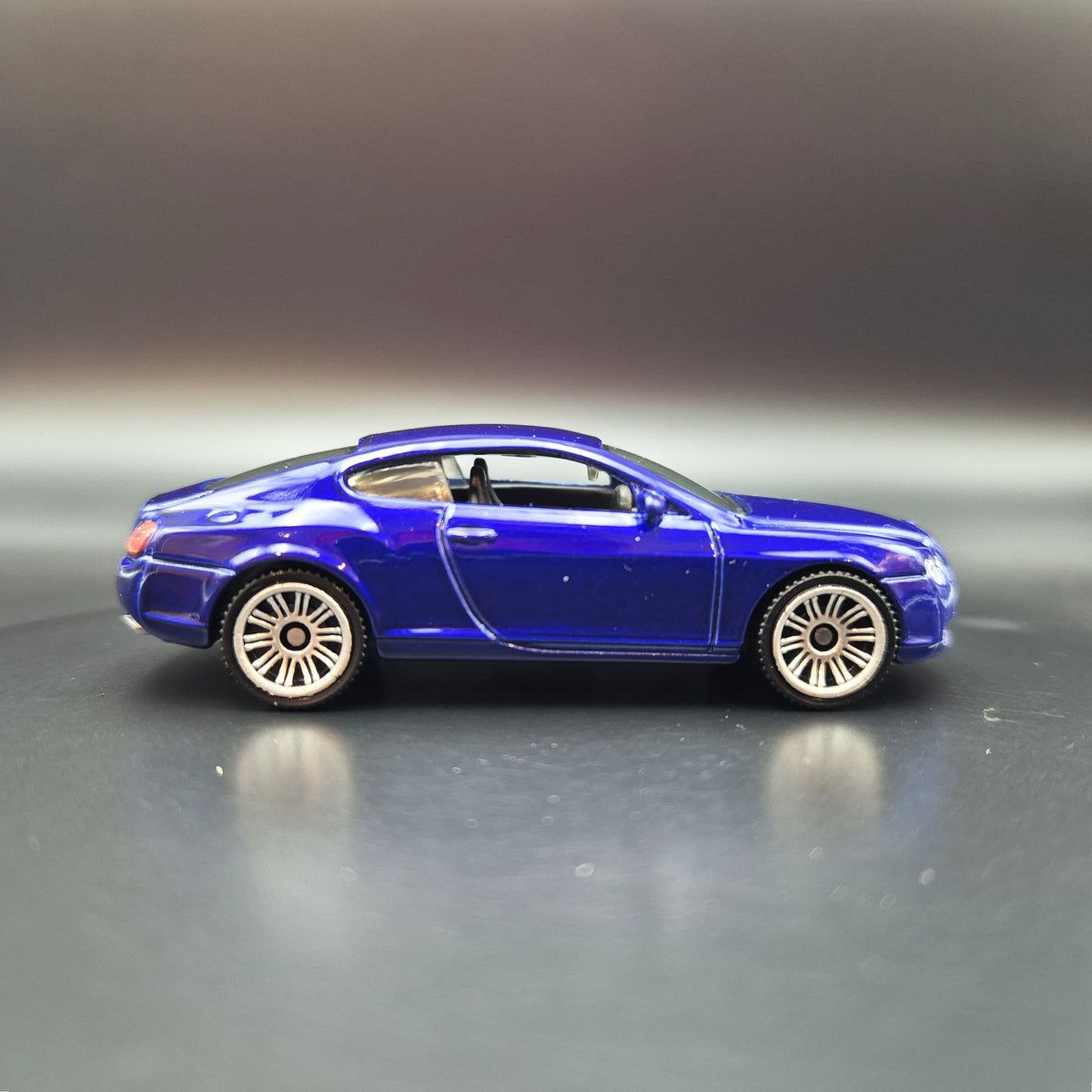 Matchbox 2019 Bentley Continental GT Blue Pearl Auto Bahn Express Pa