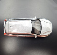 Load image into Gallery viewer, Matchbox 2019 Volvo V60 Wagon Silver Auto Bahn Express 5 Pack Loose