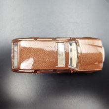 Load image into Gallery viewer, Matchbox 2023 Mercedes-Benz W123 Wagon Brown Autobahn Express IV 5 Pack Exclusive