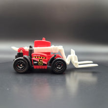 Load image into Gallery viewer, Matchbox 2019 Load Lifter Red/White #38 MBX Construction 12/20