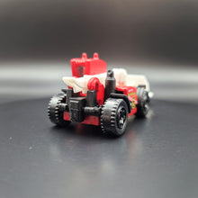Load image into Gallery viewer, Matchbox 2019 Load Lifter Red/White #38 MBX Construction 12/20