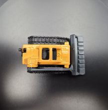 Load image into Gallery viewer, Matchbox 2019 Mini Dozer Yellow #29 MBX Construction 17/20