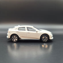 Load image into Gallery viewer, Matchbox 2022 2017 Honda Civic Hatchback White MBX Japan Tourers 5 Pack Loose