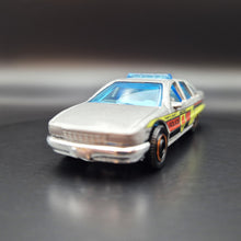 Load image into Gallery viewer, Matchbox 2023 1994 Chevy Caprice Classic Silver MBX City Drivers II 5 Pack Loose