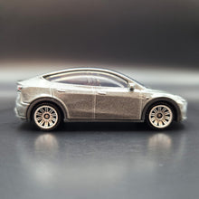 Load image into Gallery viewer, Matchbox 2023 Tesla Model Y Grey MBX Electric Drivers II 5 Pack Exclusive