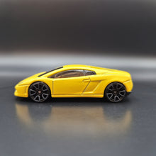 Load image into Gallery viewer, Hot Wheels 2019 Lamborghini Gallardo LP560-4 Yellow Multipack Exclusive Loose