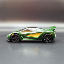 Load image into Gallery viewer, Hot Wheels 2022 Lotus Evija Green #229 HW Exotics 8/10