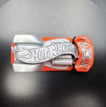 Load image into Gallery viewer, Hot Wheels 2022 Clip Rod Frost Orange Multipack Exclusive