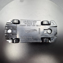 Load image into Gallery viewer, Hot Wheels 2022 LB-Silhouette Works GT Nissan 35GT-RR Ver2 White #154 HW Dream Garage 5/5