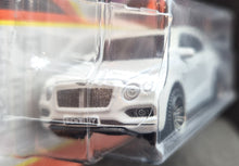 Load image into Gallery viewer, Matchbox 2023 '18 Bentley Bentayga Pearl White MBX Metro #4 New Long Card