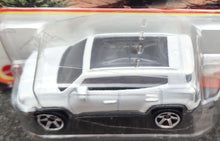 Load image into Gallery viewer, Matchbox 2023 '19 Jeep Renegade Pearl White #40 MBX Off-Road New Long Card