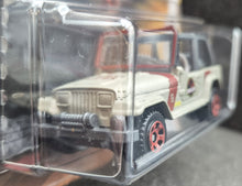 Load image into Gallery viewer, Matchbox 2022 '93 Jeep Wrangler #18 Matte Sand Jurassic World Dominion New Long Card