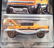 Load image into Gallery viewer, Matchbox 2023 GMC Hummer EV Orange 70th Special Edition Moving Parts 3/5 New