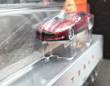 Load image into Gallery viewer, Matchbox 2020 Tesla Semi & Box Trailer & Tesla Model S Car Matte Black 2/8