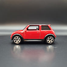 Load image into Gallery viewer, Matchbox 2020 Mini Cooper S Red #39 MBX City