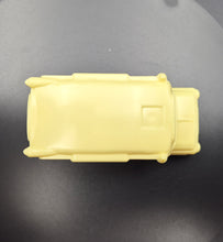 Load image into Gallery viewer, Matchbox 2019 Ice Cream Van Pale Yellow #98 MBX Service 11/20