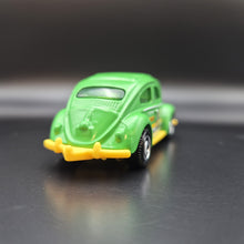 Load image into Gallery viewer, Matchbox 2021 '62 Volkswagen Beetle Green MBX Metro #97/100