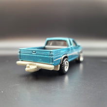 Load image into Gallery viewer, Matchbox 2021 '95 Nissan Hardybody (D21) Teal MBX Off-Road #38/100