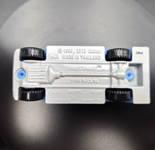 Load image into Gallery viewer, Matchbox 2021 International Armored Car Light Blue #80 MBX Metro