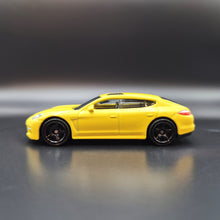 Load image into Gallery viewer, Matchbox 2021 Porsche Panamera Yellow Autobahn Express 5 Pack Exclusive