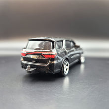 Load image into Gallery viewer, Matchbox 2022 2018 Dodge Durango Black #5 MBX Metro