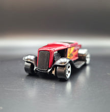 Load image into Gallery viewer, Hot Wheels 2005 Hooligan Dark Red Heat Fleet II 5 Pack Loose