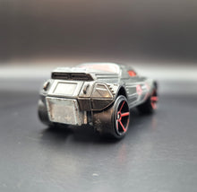Load image into Gallery viewer, Hot Wheels 2009 RD-08 Dark Grey Snake Attack Track Car