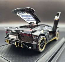 Load image into Gallery viewer, Explorafind 2020 Lamborghini Aventador SVJ LP780-4 Black 1:32 Die Cast Car
