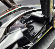 Load image into Gallery viewer, Explorafind 2020 Lamborghini Aventador SVJ LP780-4 Black 1:32 Die Cast Car