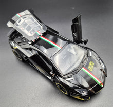 Load image into Gallery viewer, Explorafind 2020 Lamborghini Aventador SVJ LP780-4 Black 1:32 Die Cast Car