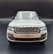 Load image into Gallery viewer, Explorafind 2020 Land Rover Range Rover White 1:18 Die Cast Car