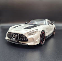 Load image into Gallery viewer, Explorafind 2019 Mercedes-AMG GT White 1:18 Die Cast Car