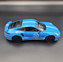 Load image into Gallery viewer, Explorafind 2021 Porsche 911 Turbo S Blue 1:24 Die Cast Car