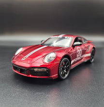 Load image into Gallery viewer, Explorafind 2021 Porsche 911 Turbo S Red 1:24 Die Cast Car