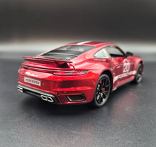 Load image into Gallery viewer, Explorafind 2021 Porsche 911 Turbo S Red 1:24 Die Cast Car