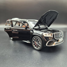 Load image into Gallery viewer, Explorafind 2021 Mercedes-Benz GLS 63 Black 1:24 Die Cast Car