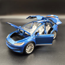 Load image into Gallery viewer, Explorafind 2020 Tesla Model X Blue 1:24 Die Cast Car