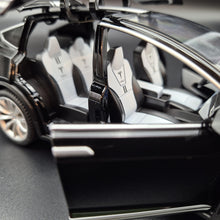 Load image into Gallery viewer, Explorafind 2020 Tesla Model X Black 1:24 Die Cast Car
