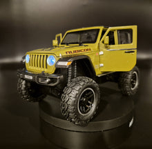 Load image into Gallery viewer, Explorafind 2020 Jeep Wrangler Rubicon Green 1:20 Die Cast Car
