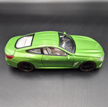 Load image into Gallery viewer, Explorafind 2023 BMW M8 840 Series Coupe Green 1:24 Die Cast Car