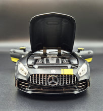 Load image into Gallery viewer, Explorafind 2021 Mercedes-Benz AMG GTR Matte Black 1:24 Die Cast Car