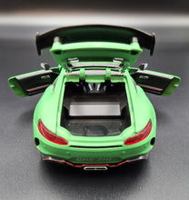 Load image into Gallery viewer, Explorafind 2021 Mercedes-Benz AMG GTR Bright Green 1:24 Die Cast Car